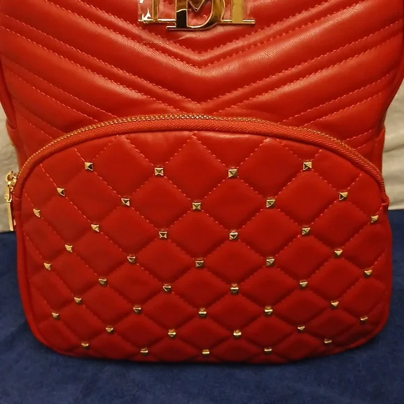 BADGLEY MISCHKA Red Quilted/GOLD STUDDEDSLING/BACKPACKBAG  display picture 3
